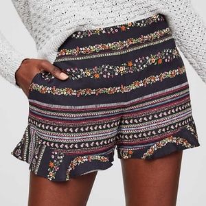 NWT! LOFT Black Floral Ruffle Shorts 6